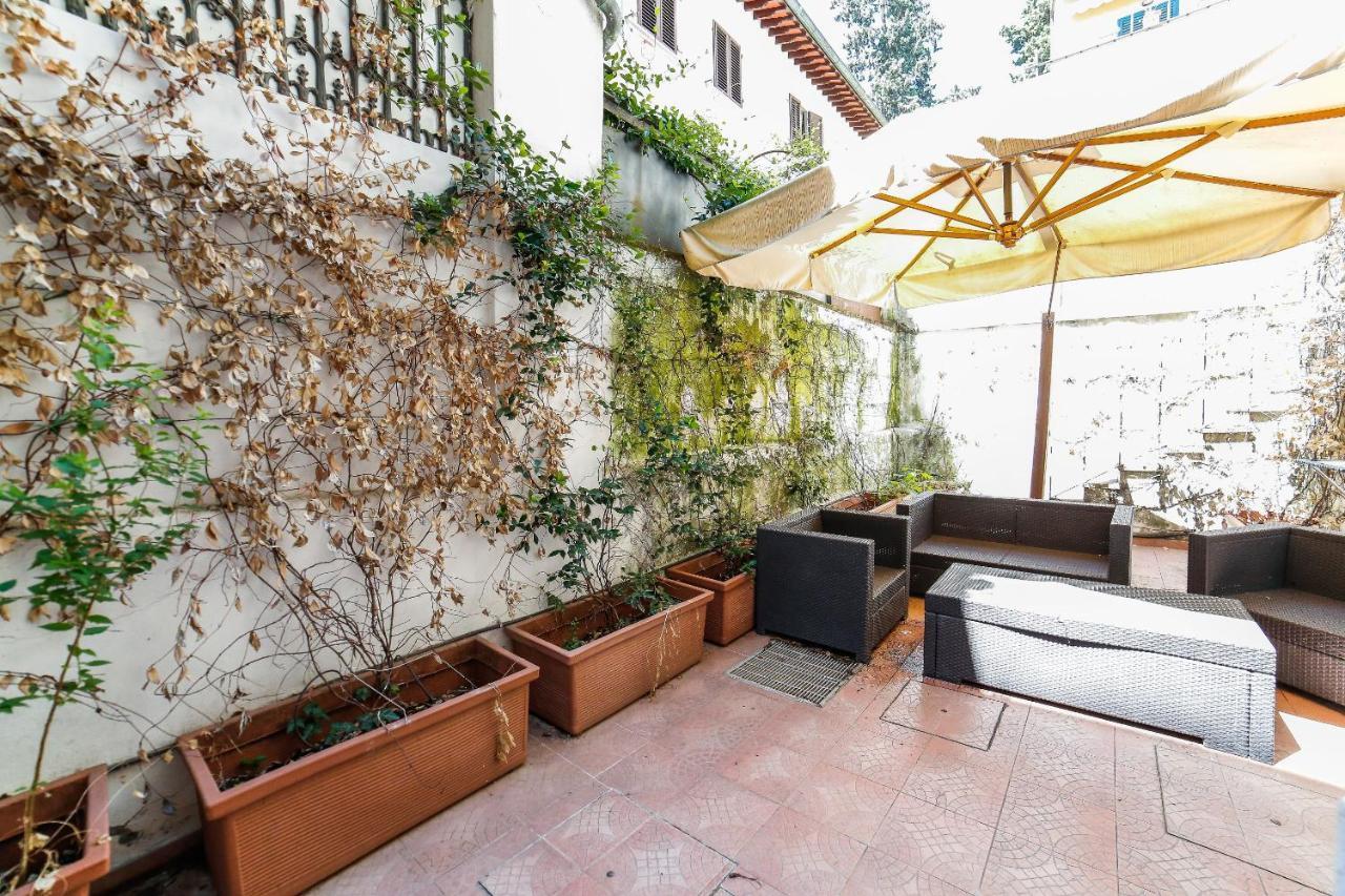 Traditional Apt Close To The Duomo - Private Yard! Firenze Kültér fotó