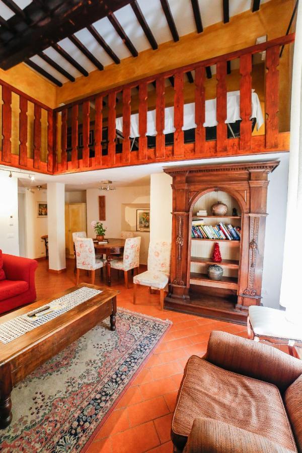 Traditional Apt Close To The Duomo - Private Yard! Firenze Kültér fotó
